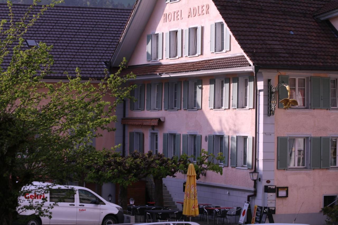 Hotel Adler Schupfheim ภายนอก รูปภาพ