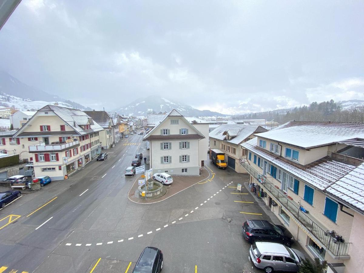 Hotel Adler Schupfheim ภายนอก รูปภาพ