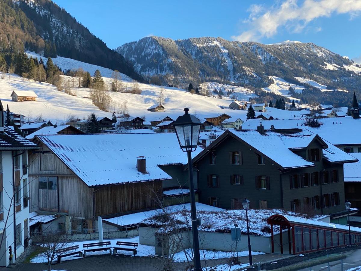 Hotel Adler Schupfheim ภายนอก รูปภาพ